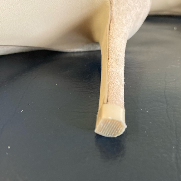 (NEW) Aldo Suede heels 7.5 - Picture 7 of 8